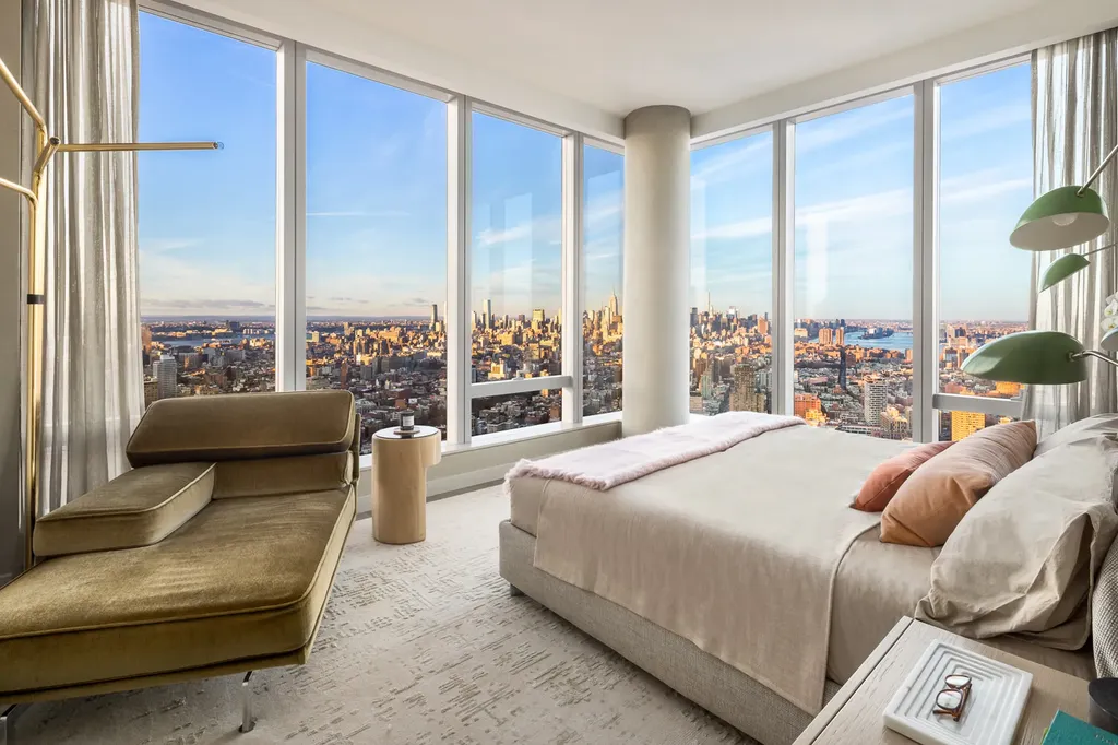 252 South Street New York City NY 10002