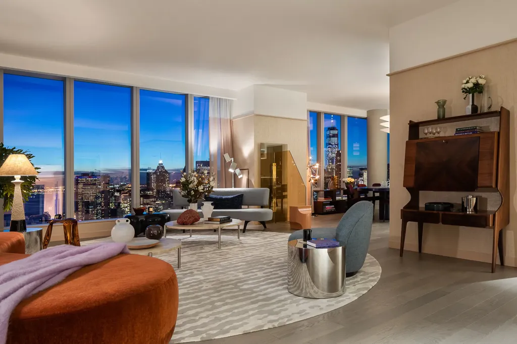 252 South Street New York City NY 10002