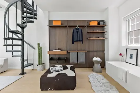 128 E 38th Street New York City NY 10016