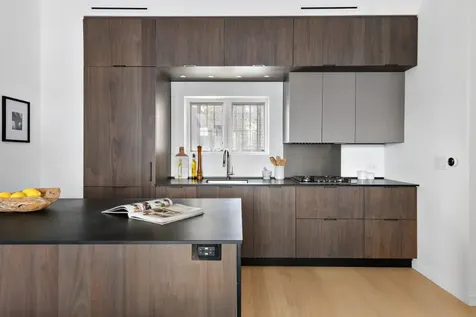 128 E 38th Street New York City NY 10016
