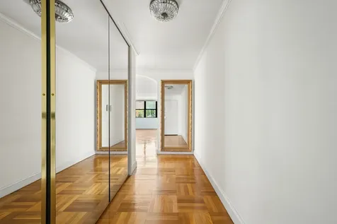 239 E 79th Street New York City NY 10075