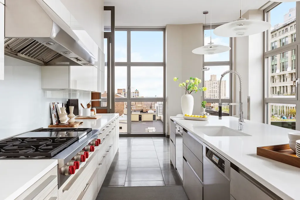 240 Park Avenue S New York City NY 10003