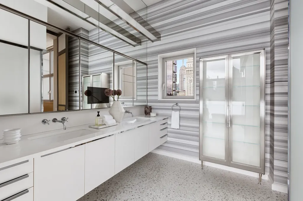 240 Park Avenue S New York City NY 10003