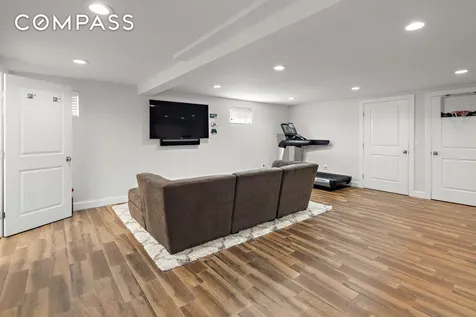 8008 Harbor View Terrace New York City NY 11209