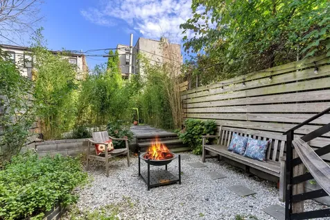 15 Dewey Place New York City NY 11233