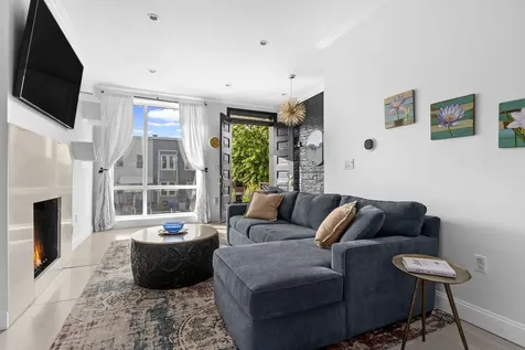 15 Dewey Place New York City NY 11233