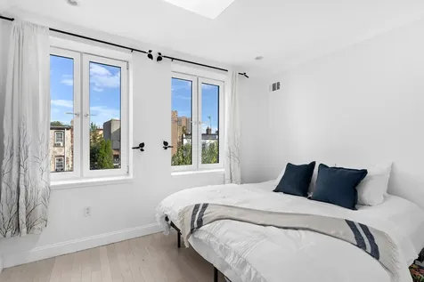 15 Dewey Place New York City NY 11233