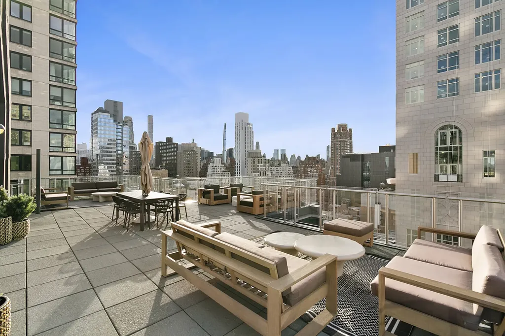 303 E 77th Street New York City NY 10075