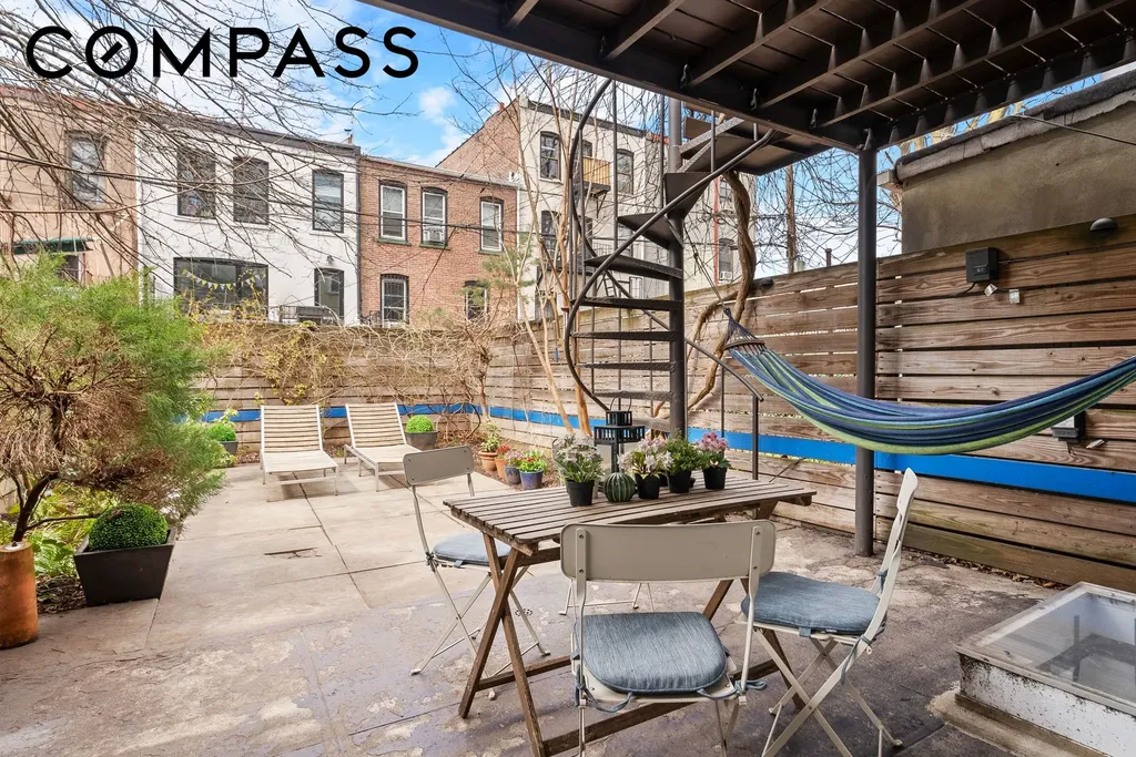 6 Virginia Place New York City NY 11213
