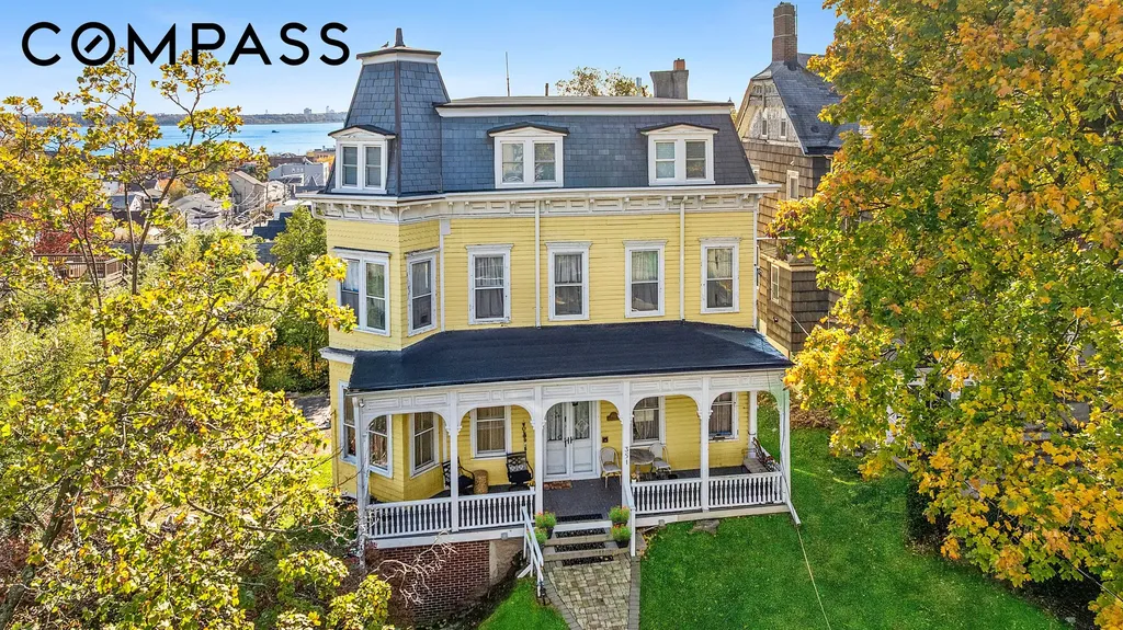 351 St Pauls Avenue New York City NY 10304