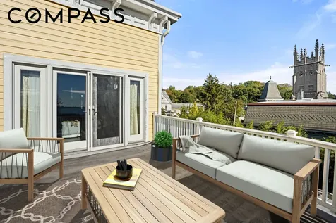 351 St Pauls Avenue New York City NY 10304