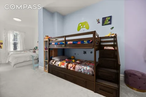 351 St Pauls Avenue New York City NY 10304
