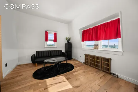 351 St Pauls Avenue New York City NY 10304