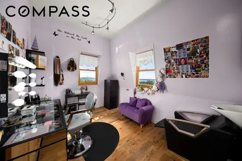 351 St Pauls Avenue New York City NY 10304