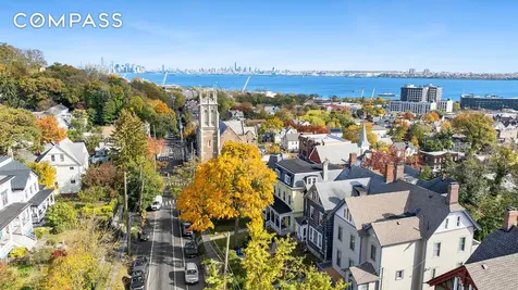 351 St Pauls Avenue New York City NY 10304