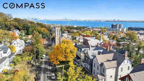 351 St Pauls Avenue New York City NY 10304
