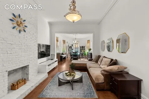 351 St Pauls Avenue New York City NY 10304