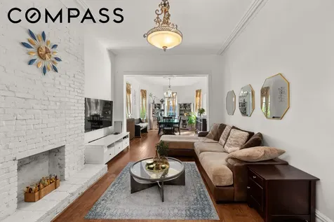 351 St Pauls Avenue New York City NY 10304