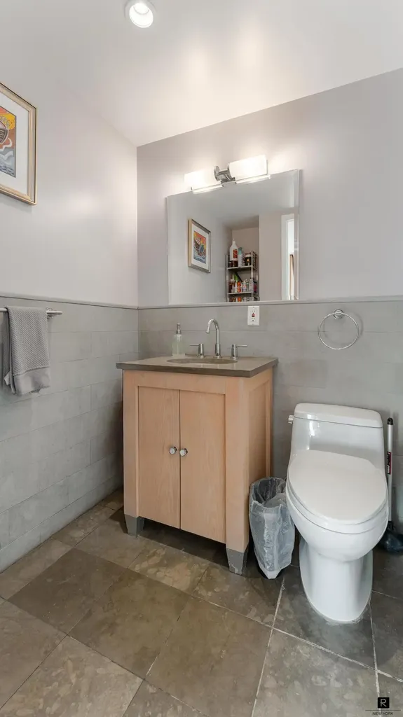 525 E 11th Street New York City NY 10009