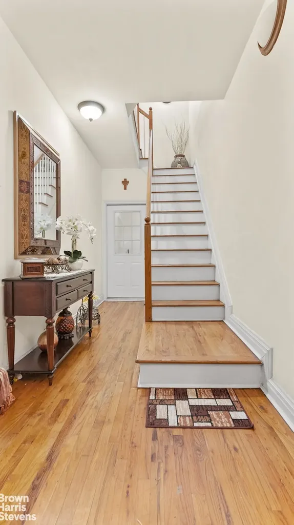 563 W 161st Street New York City NY 10032