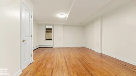 563 W 161st Street New York City NY 10032