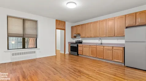 563 W 161st Street New York City NY 10032
