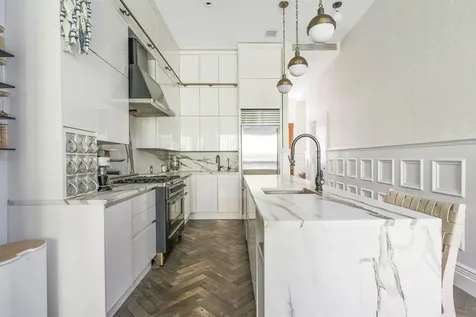 457 W 22nd Street New York City NY 10011