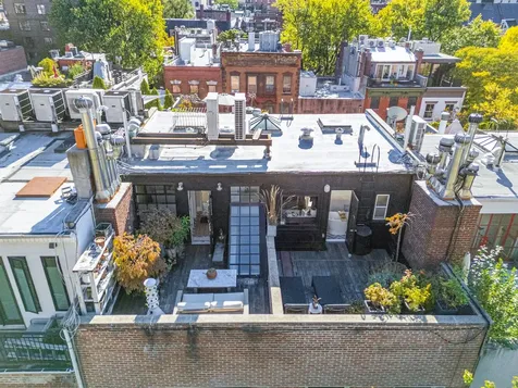 457 W 22nd Street New York City NY 10011