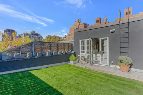 457 W 22nd Street New York City NY 10011