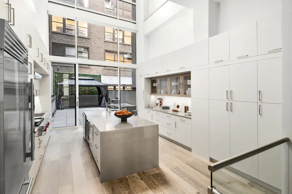 34 W 21st Street New York City NY 10010
