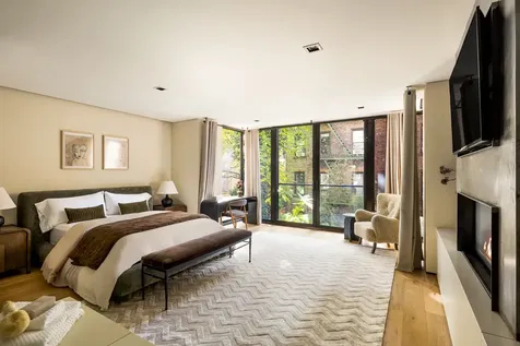 80 W Washington Place New York City NY 10011