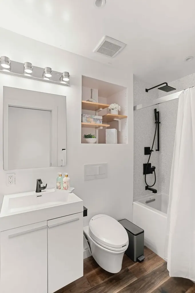 225 E 86th Street New York City NY 10028