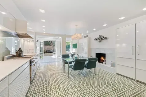 138 W 82nd Street New York City NY 10024
