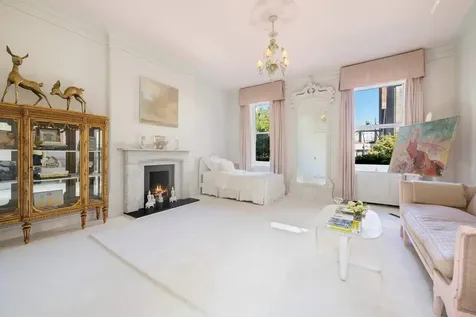 138 W 82nd Street New York City NY 10024