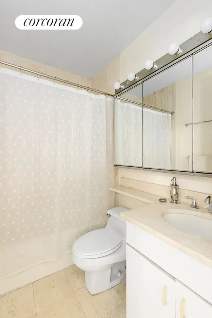 250 S End Avenue New York City NY 10280