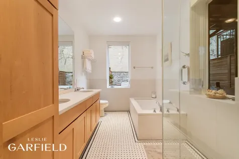 306 W 78th Street New York City NY 10024