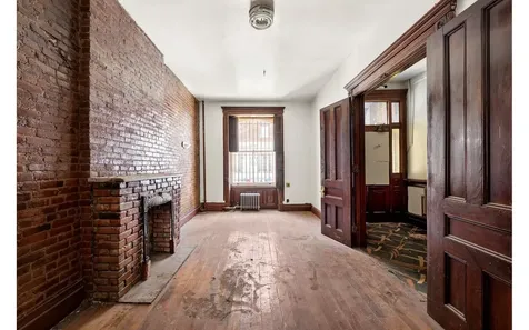 255 W 113th Street New York City NY 10026