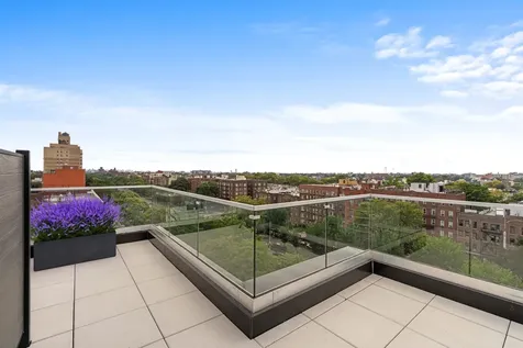 379 Ocean Parkway New York City NY 11218
