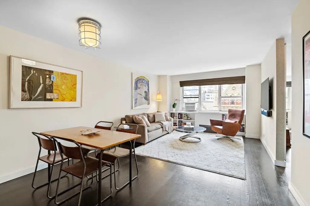 69 W 9th Street New York City NY 10011