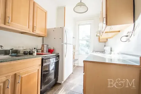 147 Diamond Street New York City NY 11222