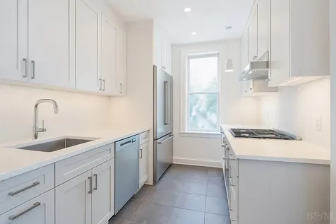 147 Diamond Street New York City NY 11222