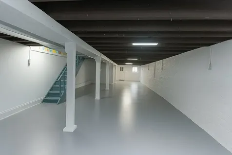147 Diamond Street New York City NY 11222