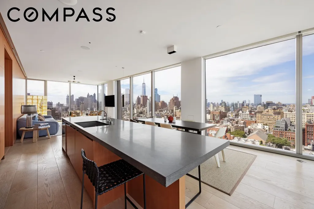215 Chrystie Street New York City NY 10002