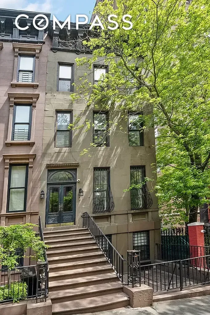179 E 94th Street New York City NY 10128