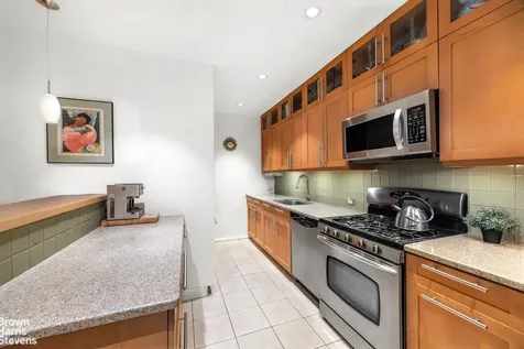 305 W 98th Street New York City NY 10025