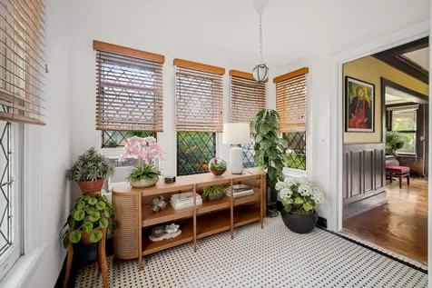 209 Argyle Road New York City NY 11218