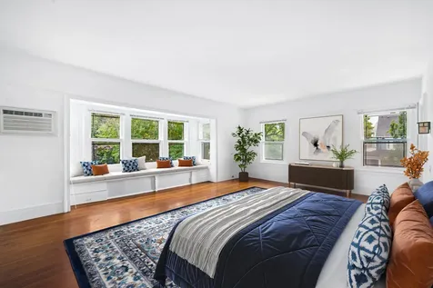 209 Argyle Road New York City NY 11218