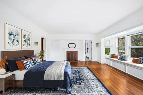 209 Argyle Road New York City NY 11218