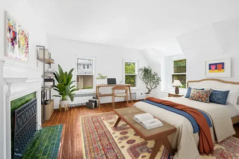209 Argyle Road New York City NY 11218