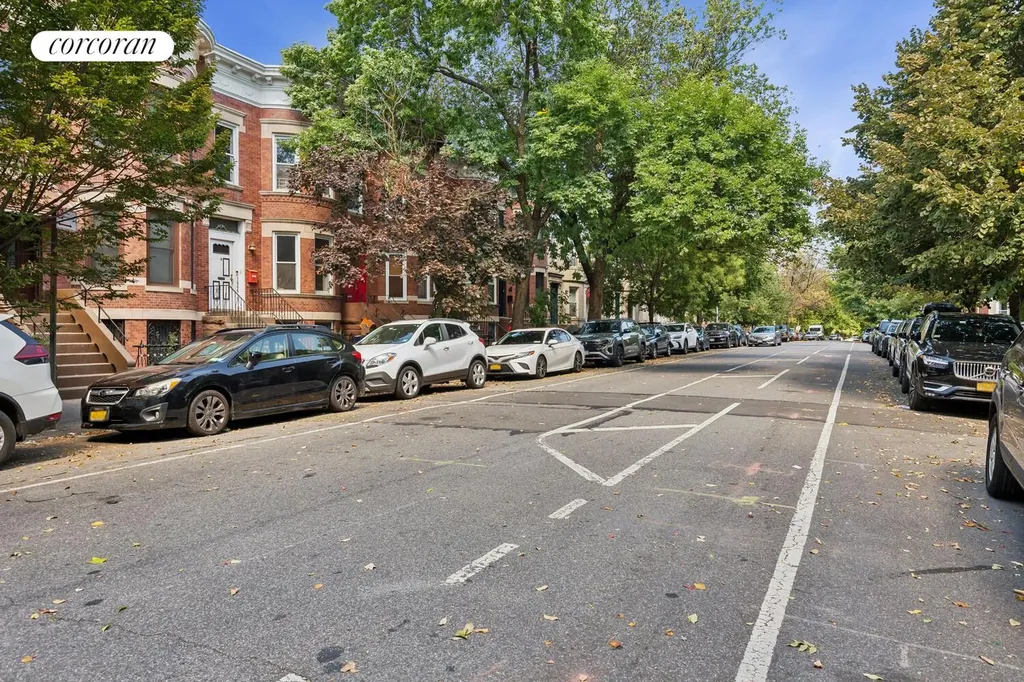 1663 10th Avenue New York City NY 11215